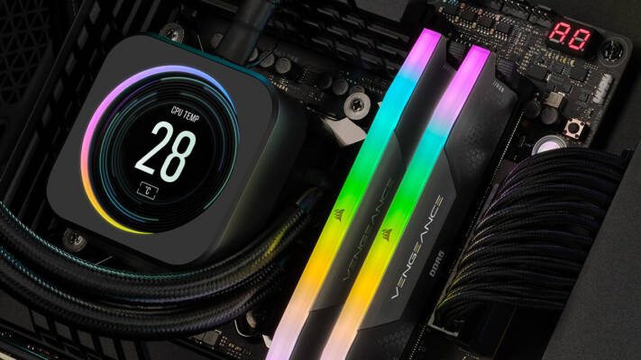 RAM RGB (Bộ nhớ truy cập ngẫu nhiên với ánh sáng Đỏ, Xanh lục, Xanh lam)